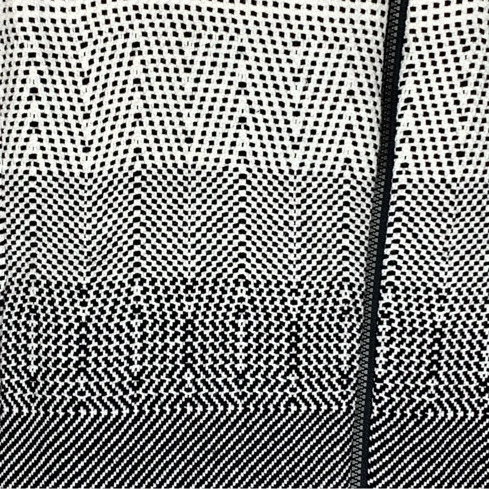 NIC+ZOE~Women’s “Connect the Dots” Black/White Asymmetric Zip Jacket~M - Picture 5 of 13